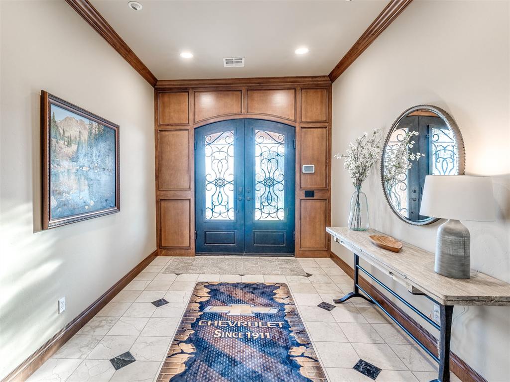 610 Lawrence Drive
