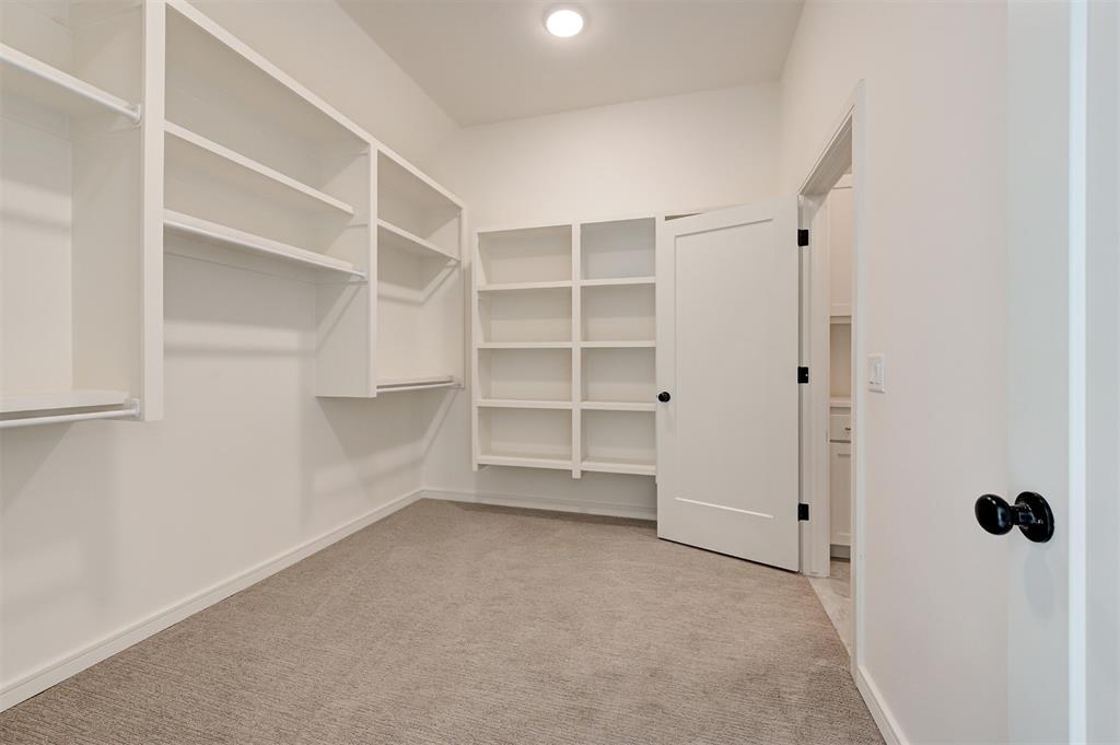 3900 Shady Hill Trail