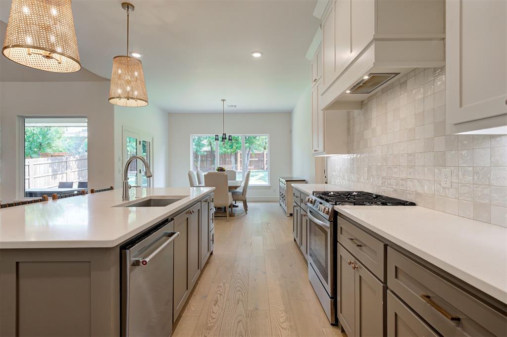3900 Shady Hill Trail