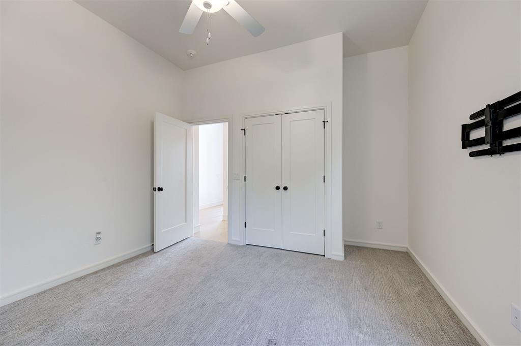 3900 Shady Hill Trail