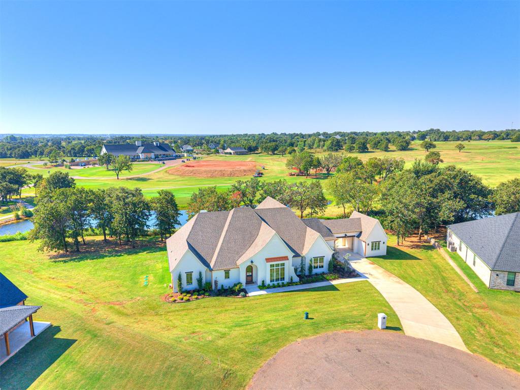 2297 Summit Circle