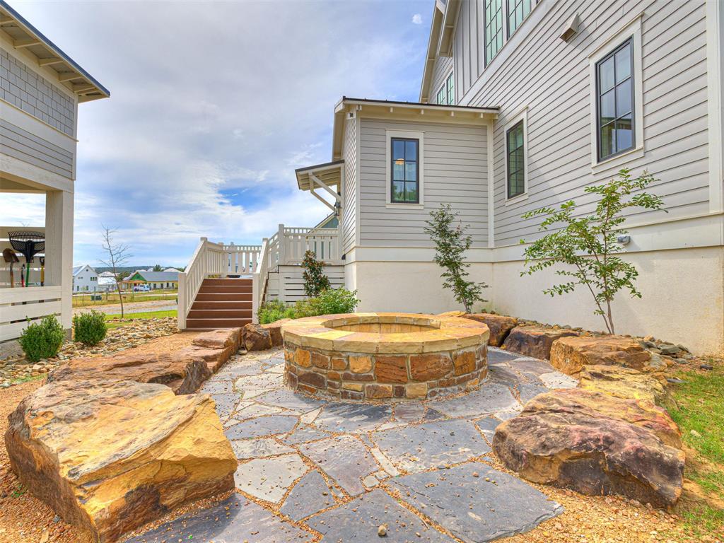 52 Redbud Street