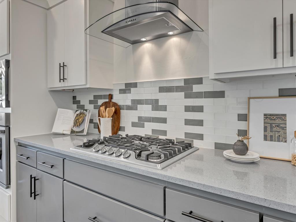 7717 NW 136th Terrace