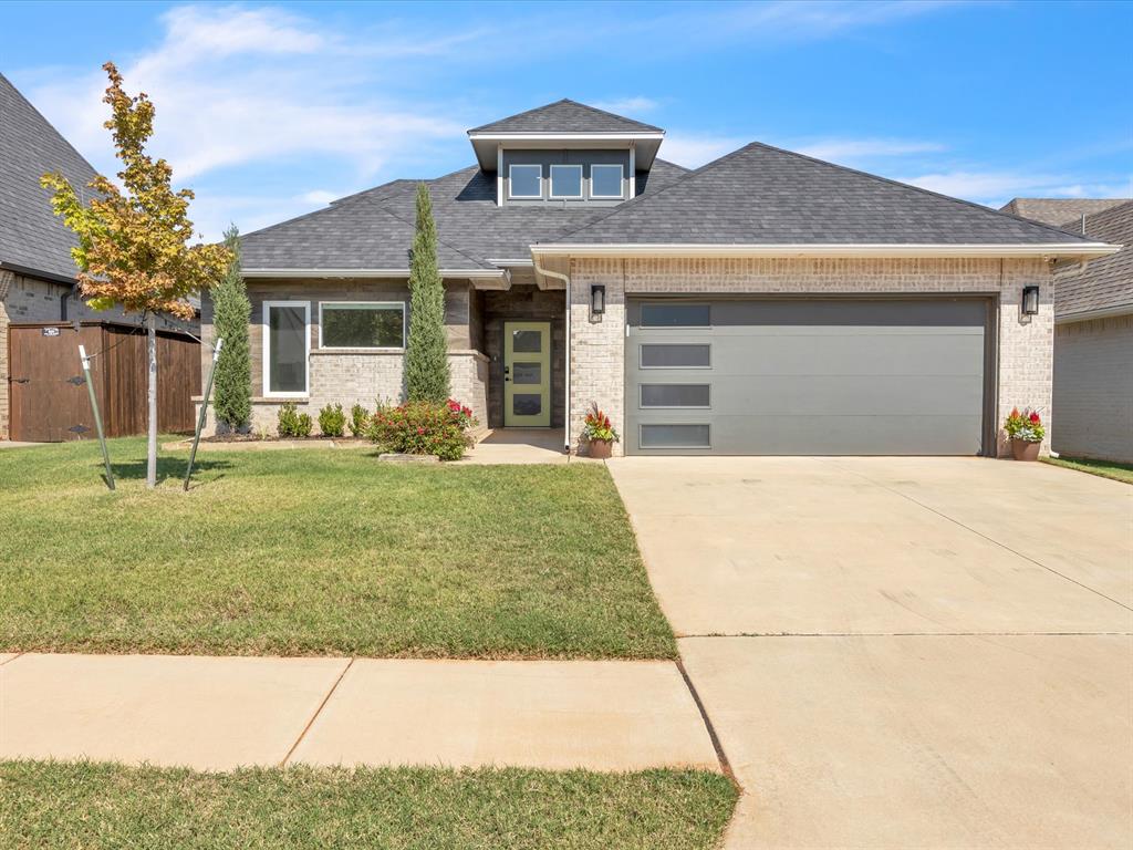 7717 NW 136th Terrace