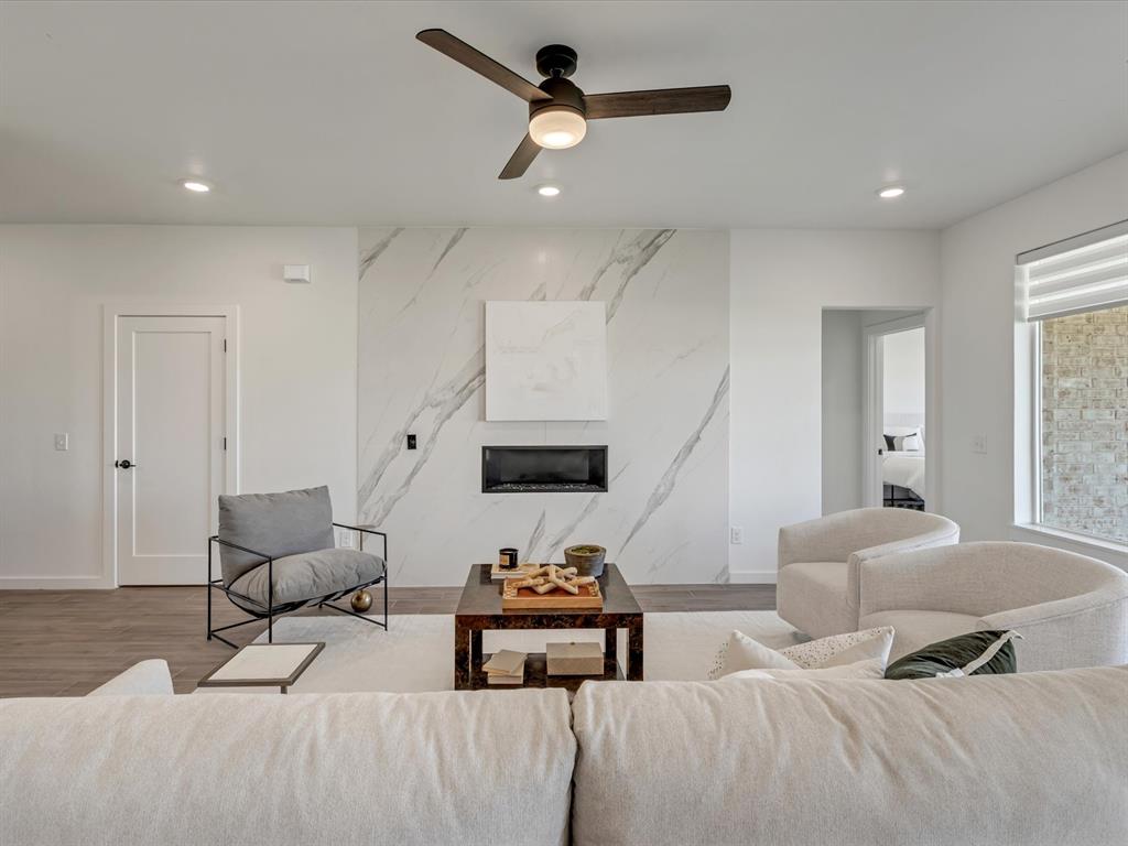 7717 NW 136th Terrace