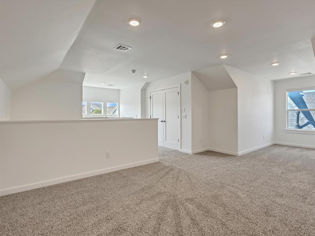 7717 NW 136th Terrace