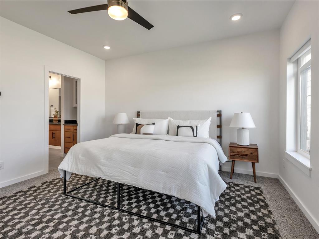 7717 NW 136th Terrace