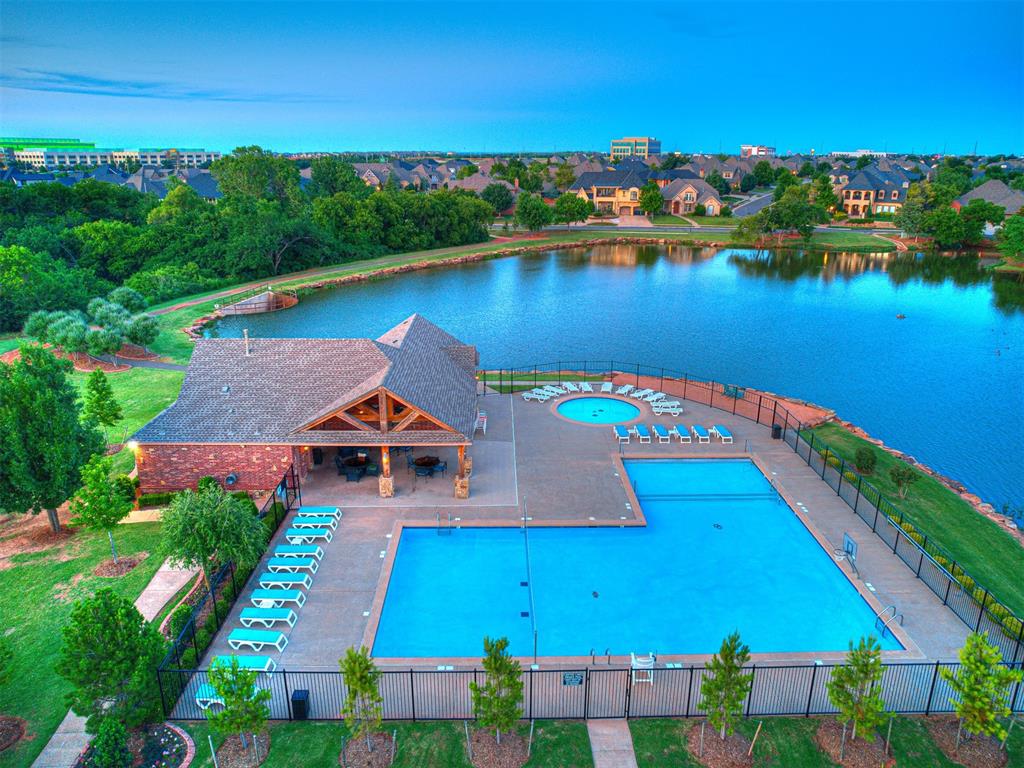 7717 NW 136th Terrace