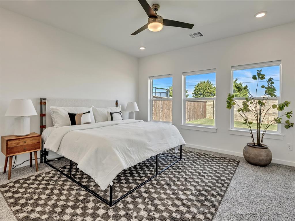 7717 NW 136th Terrace