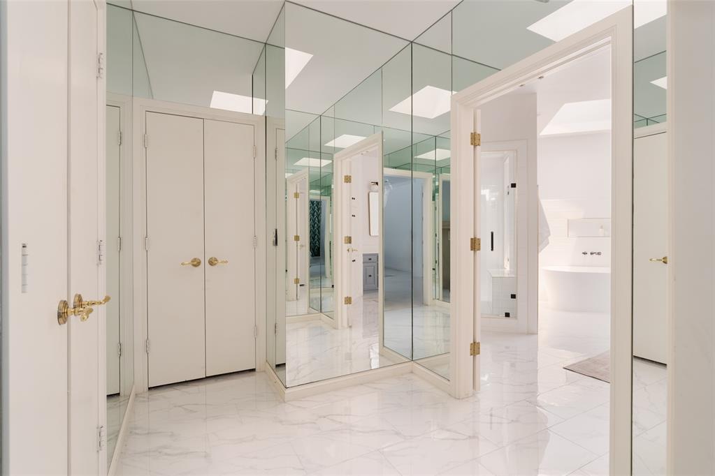 1103 Saint Andrews Drive