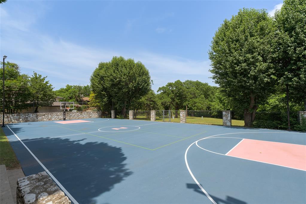 1103 Saint Andrews Drive