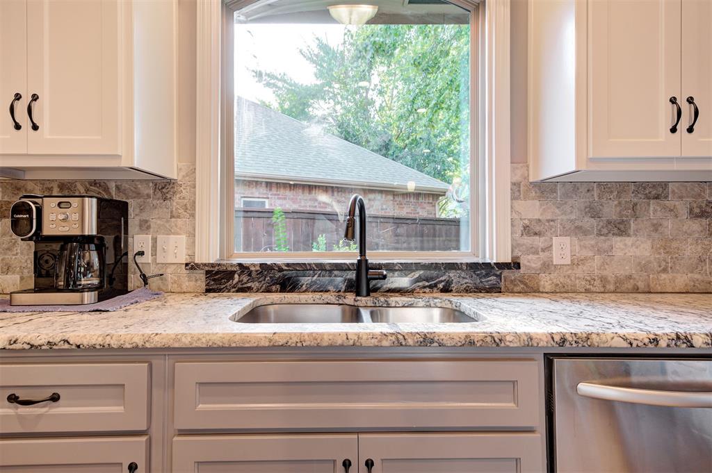 5632 NW 126th Street