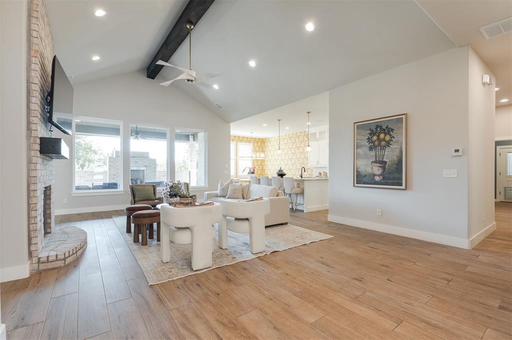 364 Saint Claire Drive