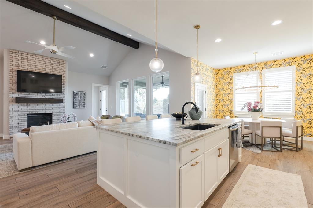 364 Saint Claire Drive