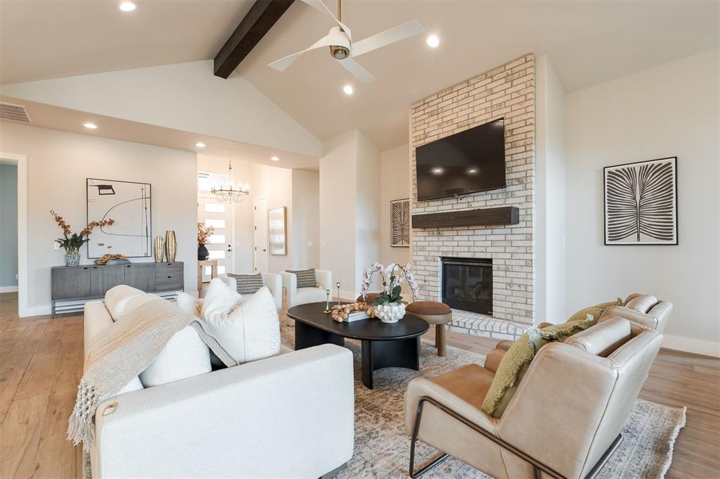 364 Saint Claire Drive