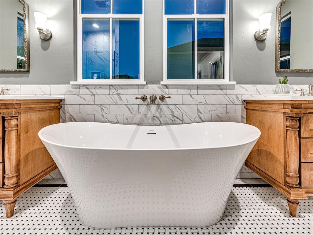 18443 Boardwalk Crossing