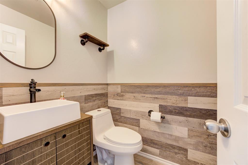 7512 NW 131st Street