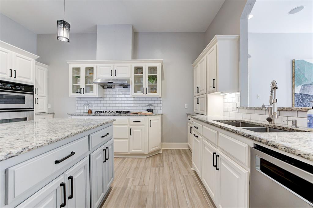 7512 NW 131st Street