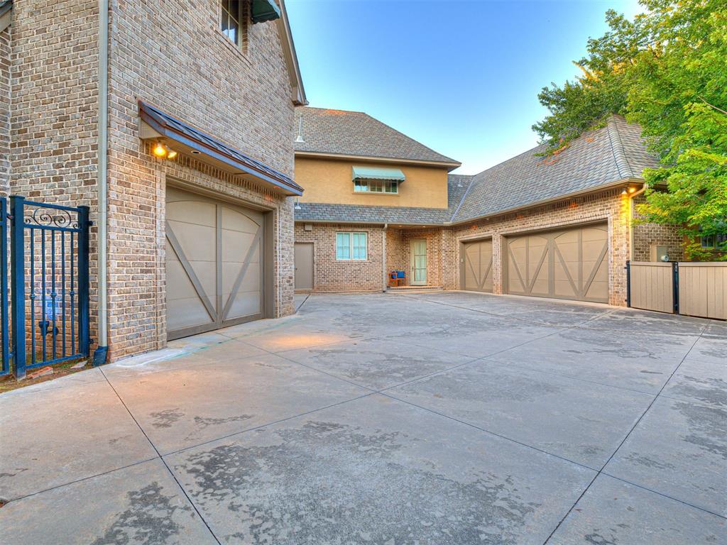 1200 Woody Creek Court