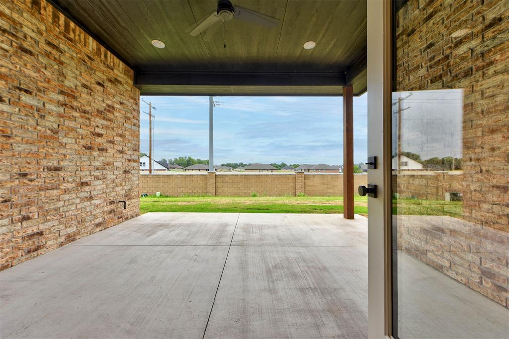 9304 NW 79th Terrace