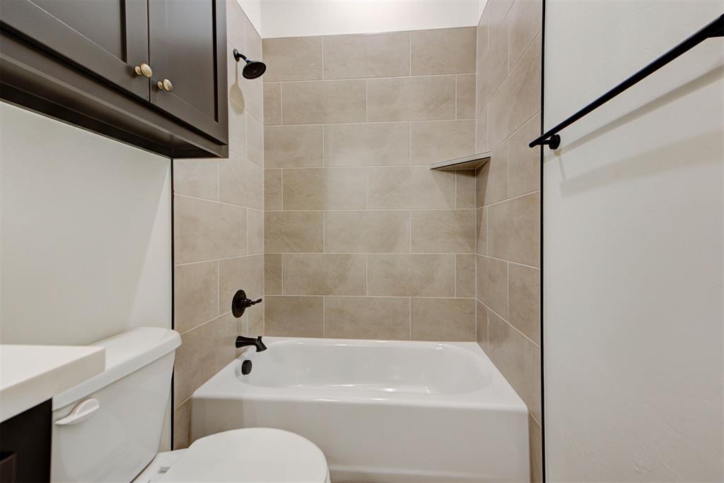 9304 NW 79th Terrace