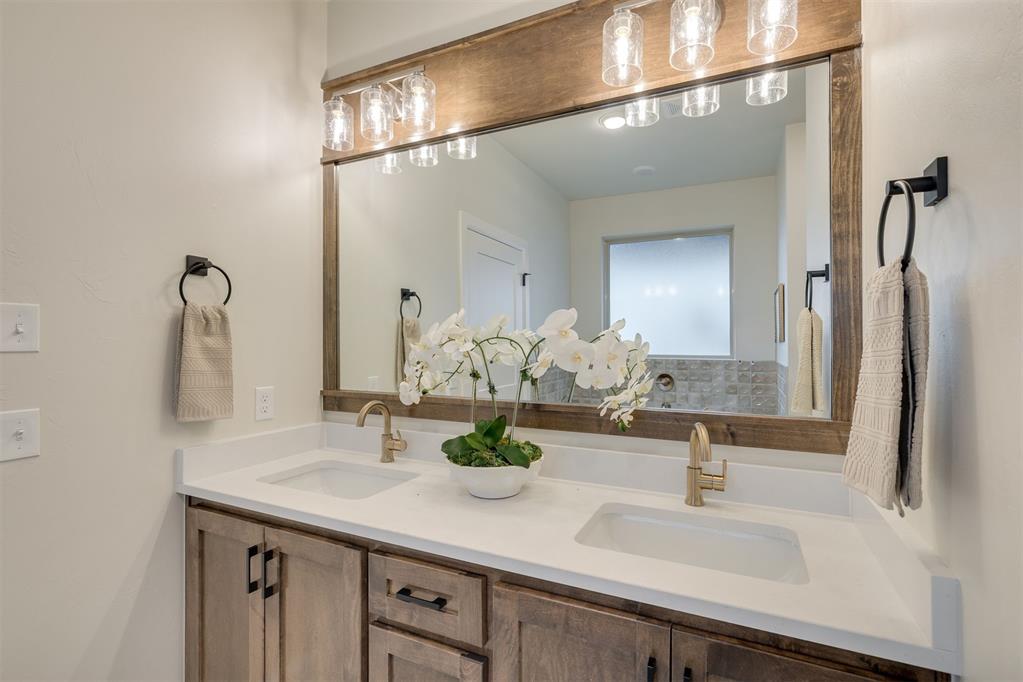 9209 NW 147th Terrace