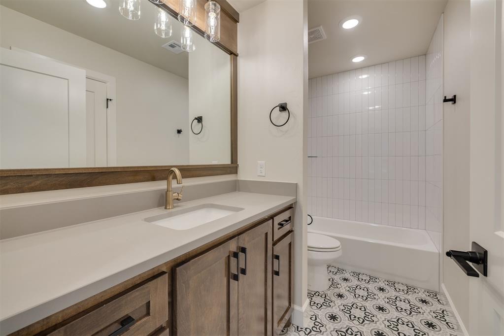 9209 NW 147th Terrace