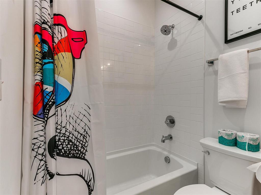 47 Ramble Along Road