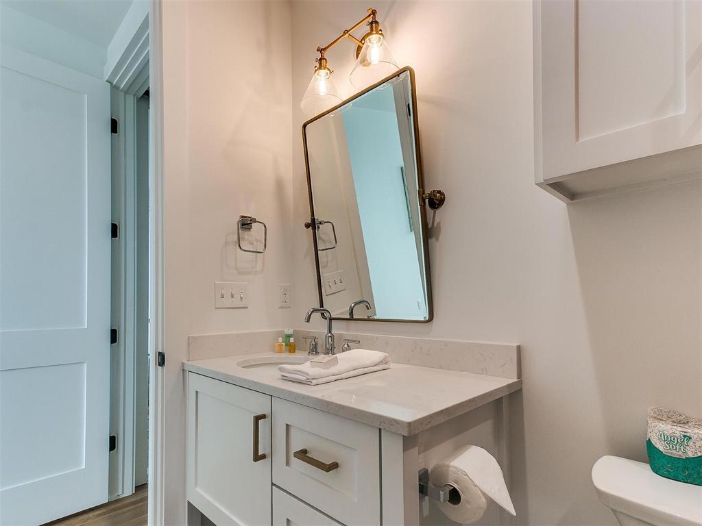 47 Ramble Along Road