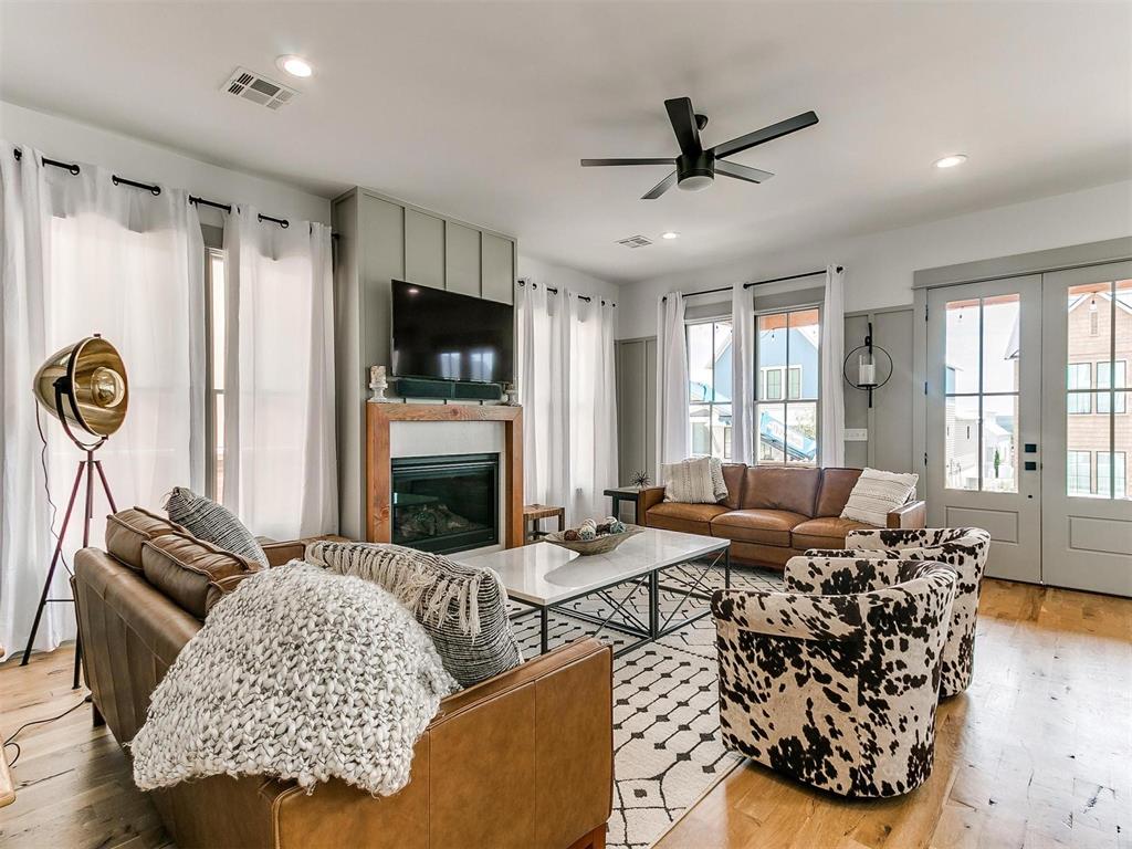 47 Ramble Along Road