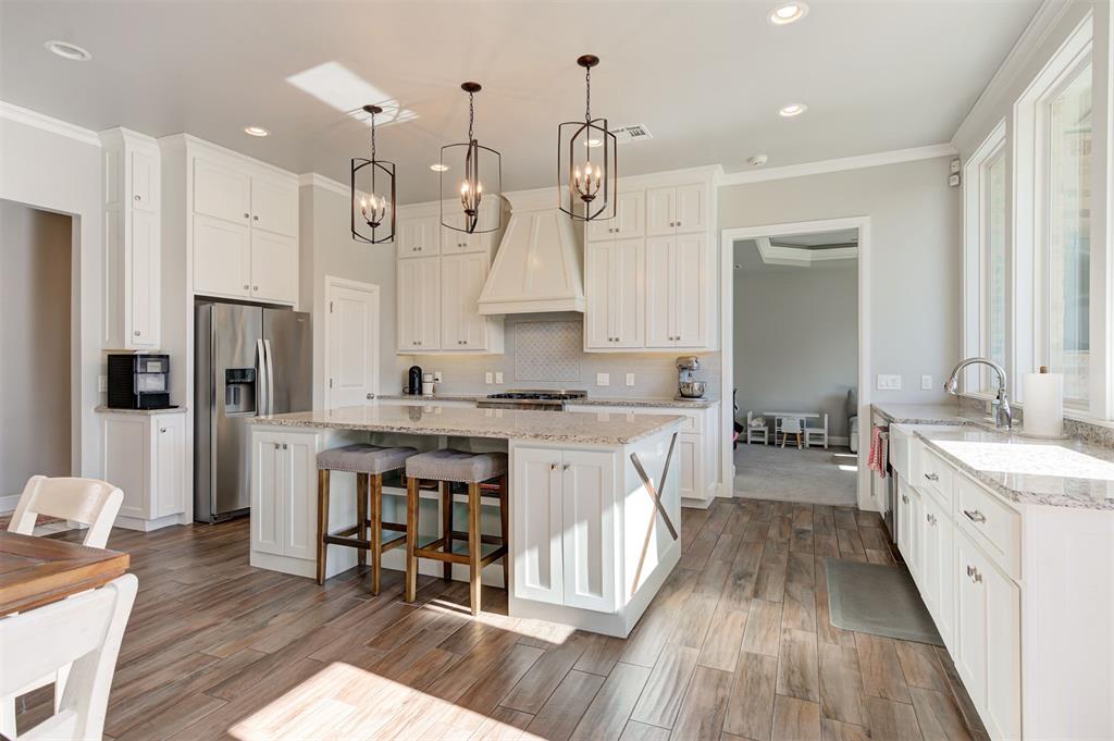 3100 Hunter Crest Drive