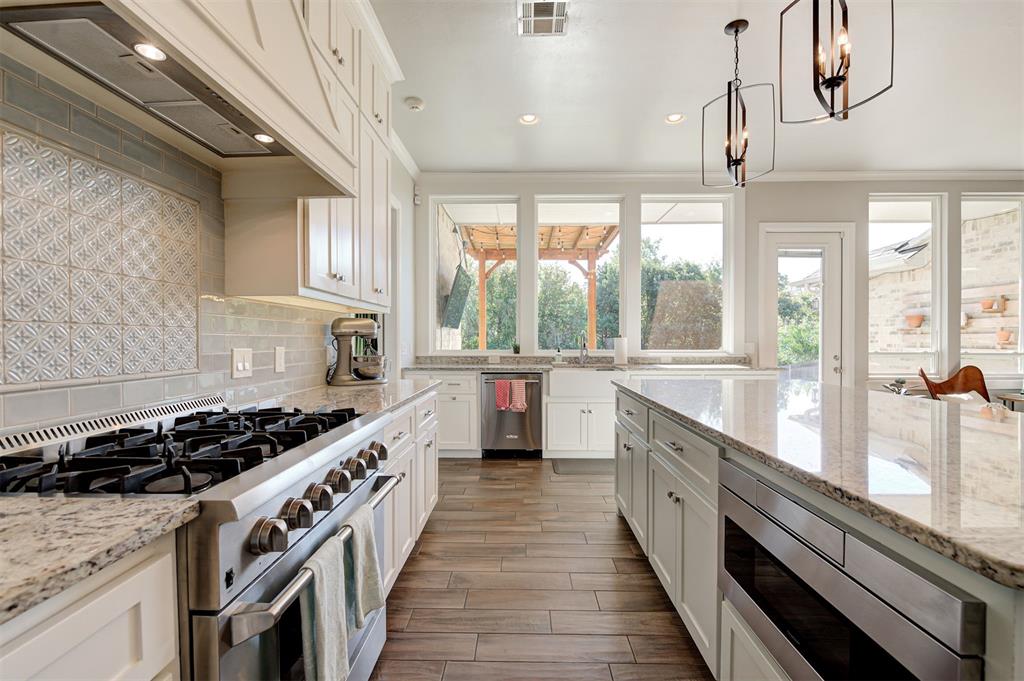 3100 Hunter Crest Drive