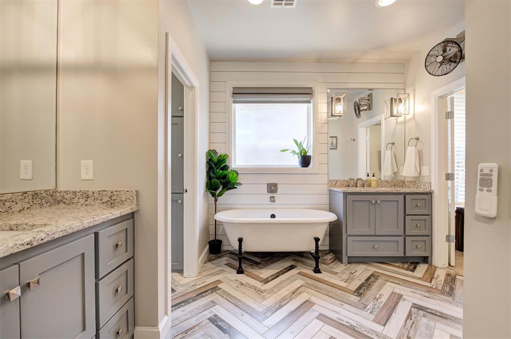 3100 Hunter Crest Drive