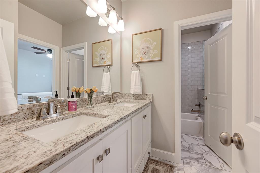 3100 Hunter Crest Drive