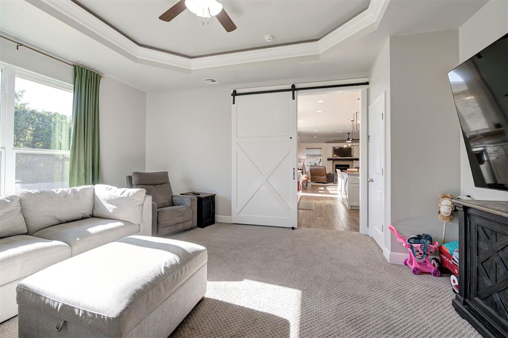 3100 Hunter Crest Drive