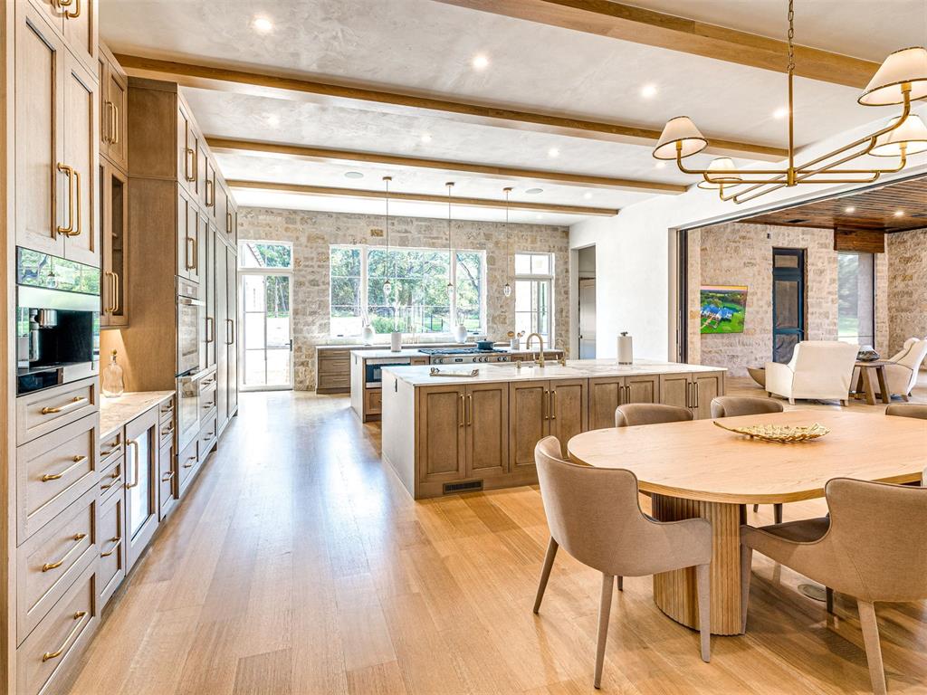 2909 Spring Crest Circle