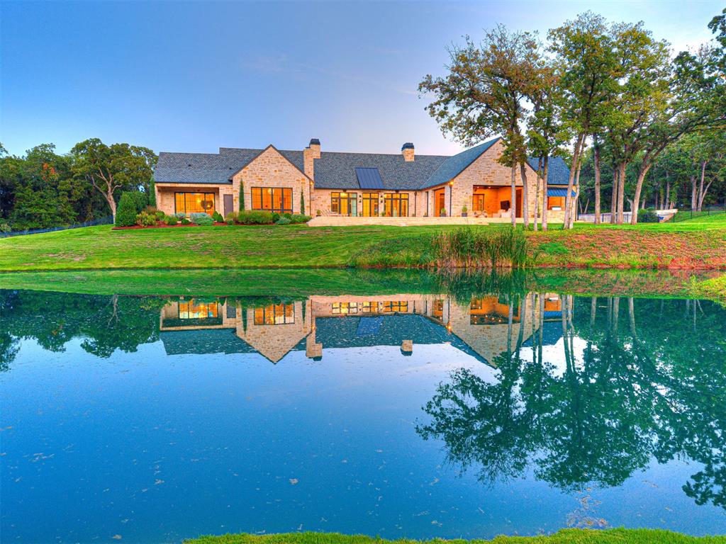 2909 Spring Crest Circle