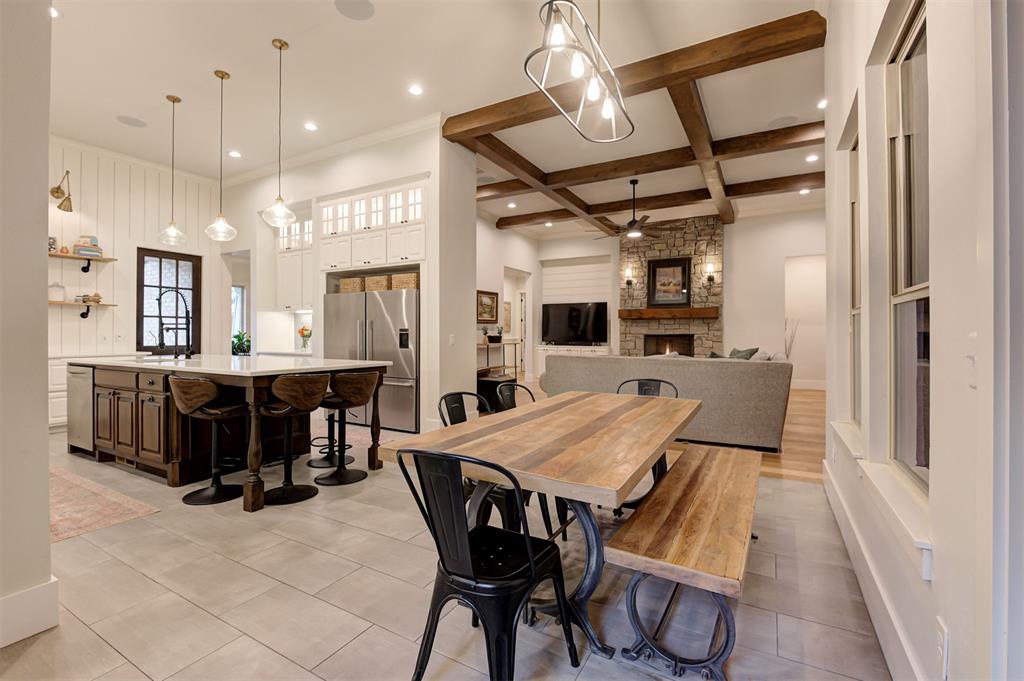 5825 Red Rock Lake Road