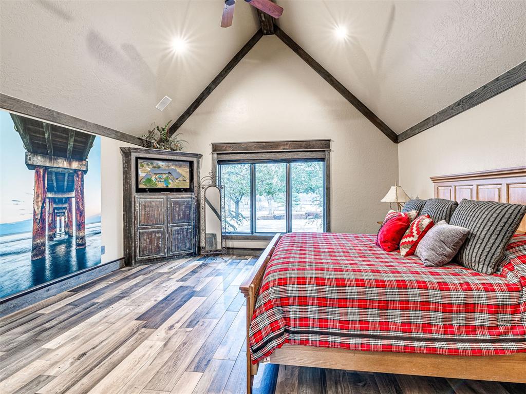 27280 N County Road 3250