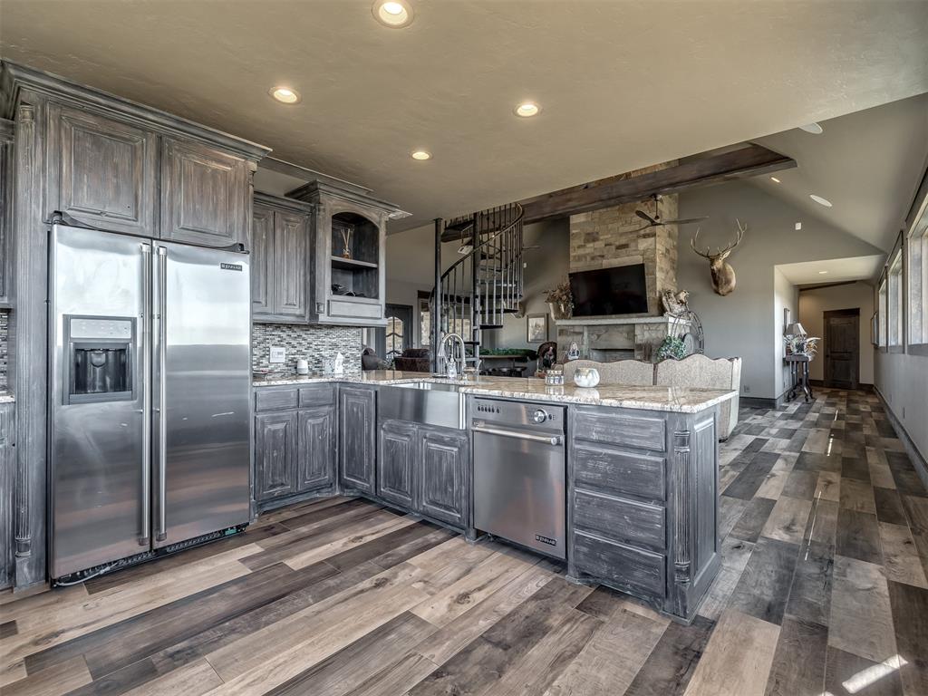 27280 N County Road 3250