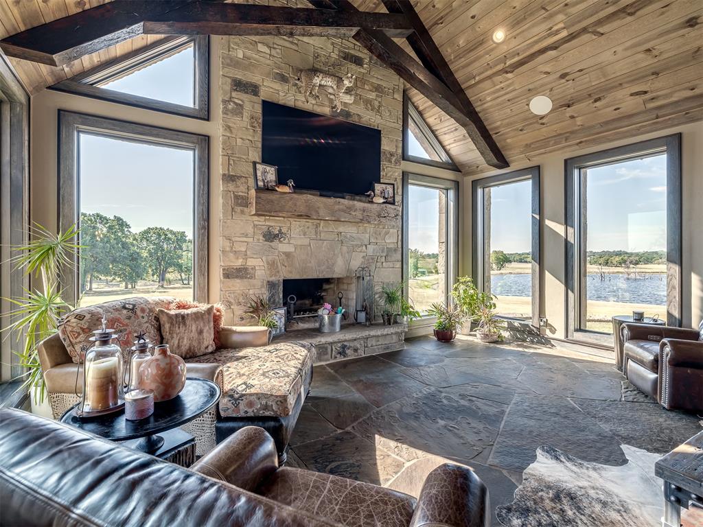27280 N County Road 3250