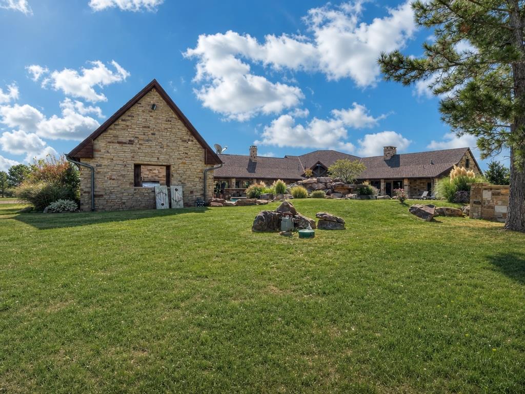 27280 N County Road 3250