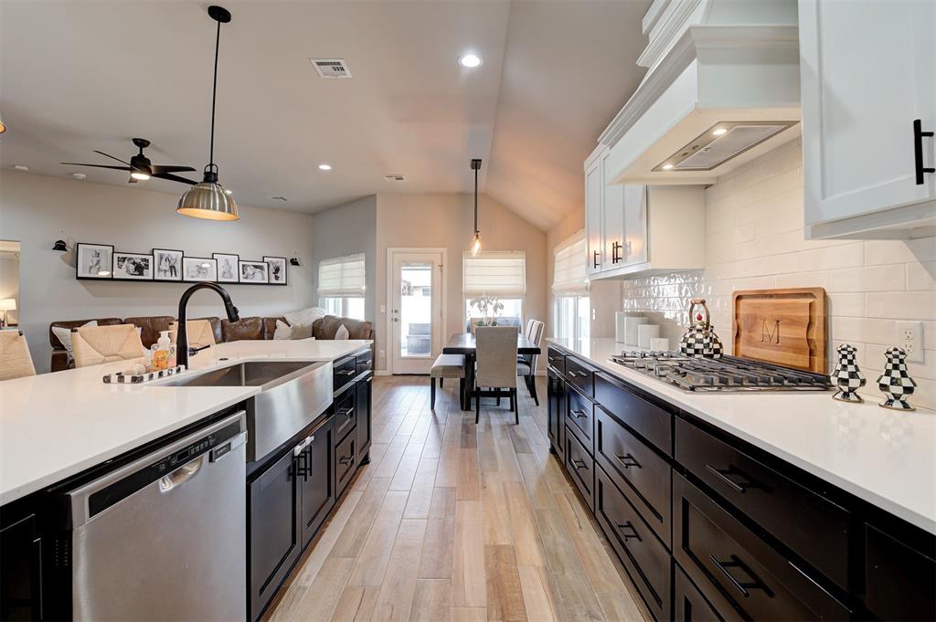 6617 NW 148th Street