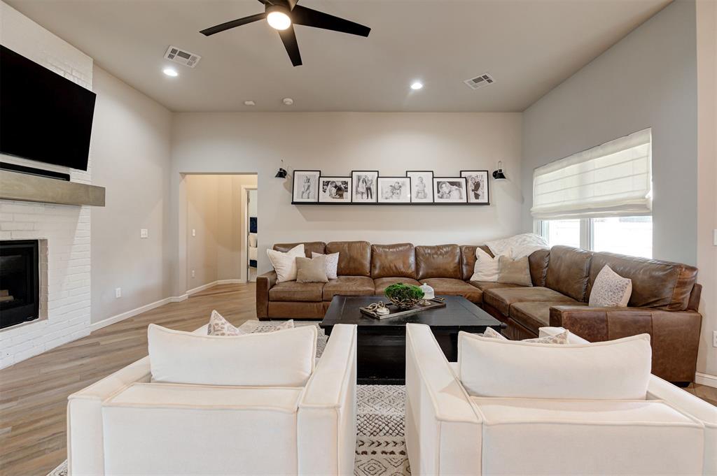 6617 NW 148th Street