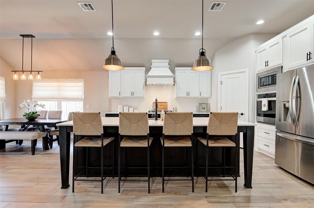 6617 NW 148th Street