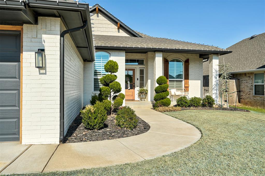 6617 NW 148th Street