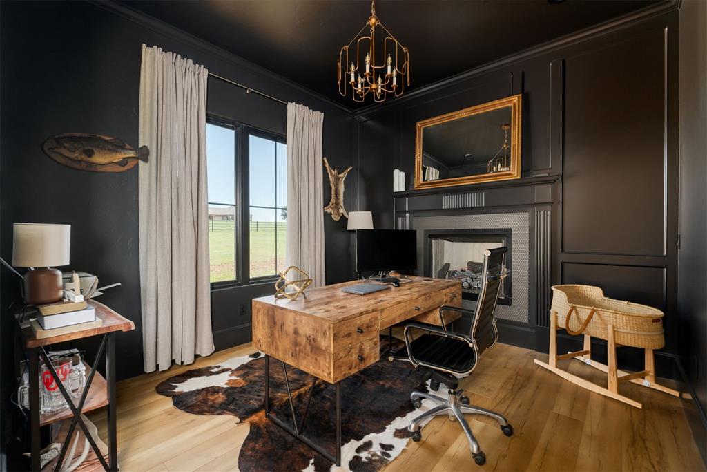 16000 N Hogback Road