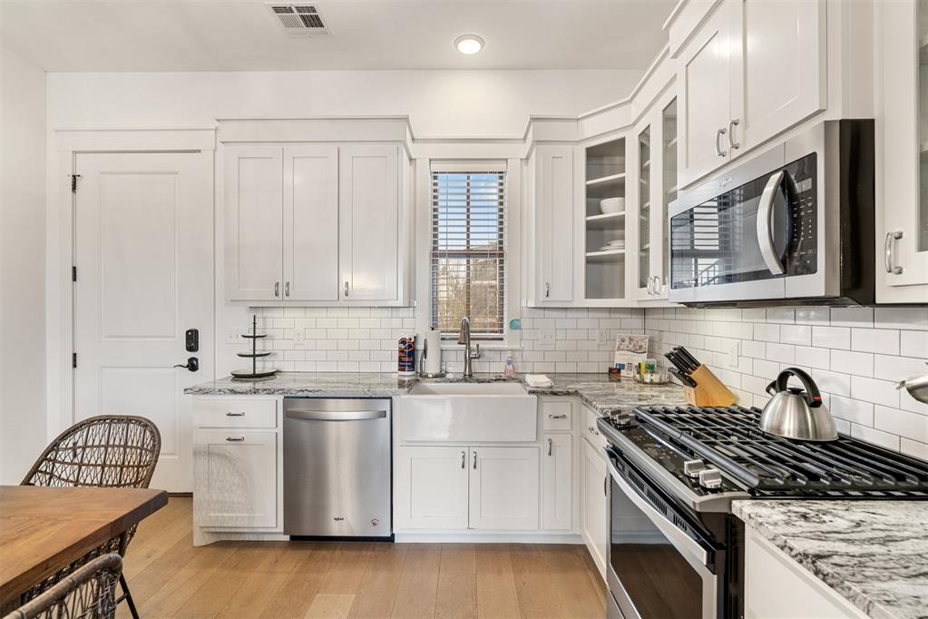 29 N Water Street Unit: 7