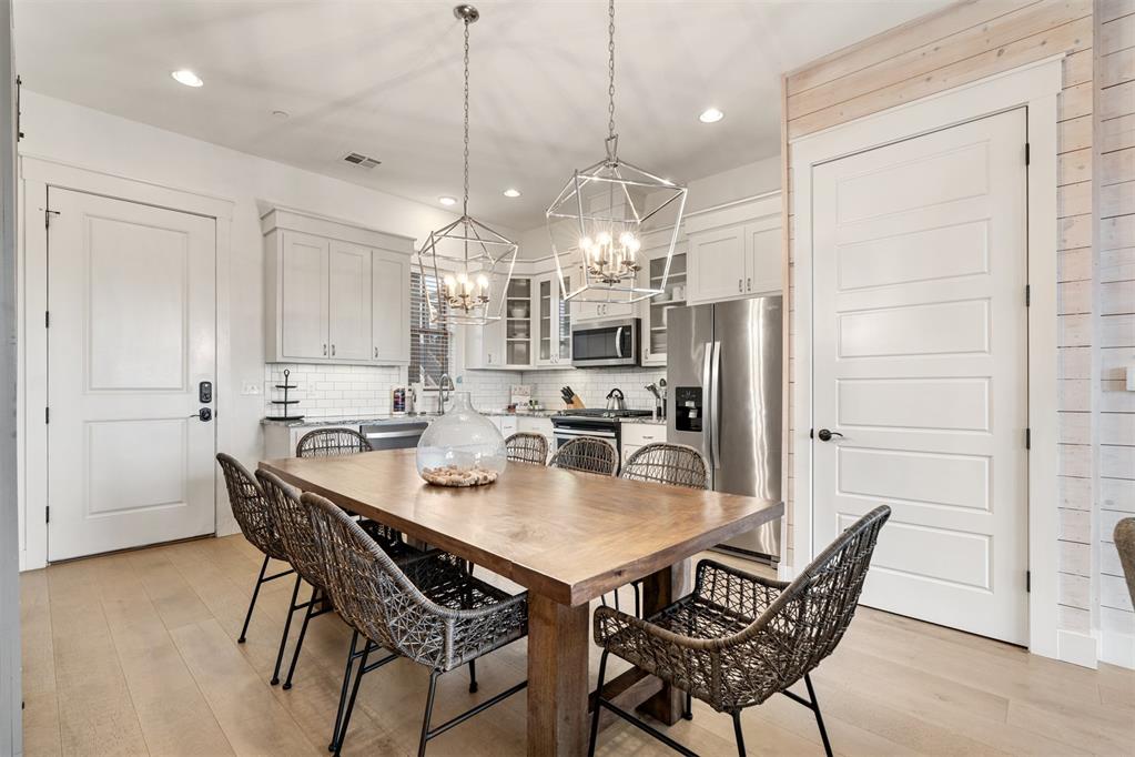 29 N Water Street Unit: 7