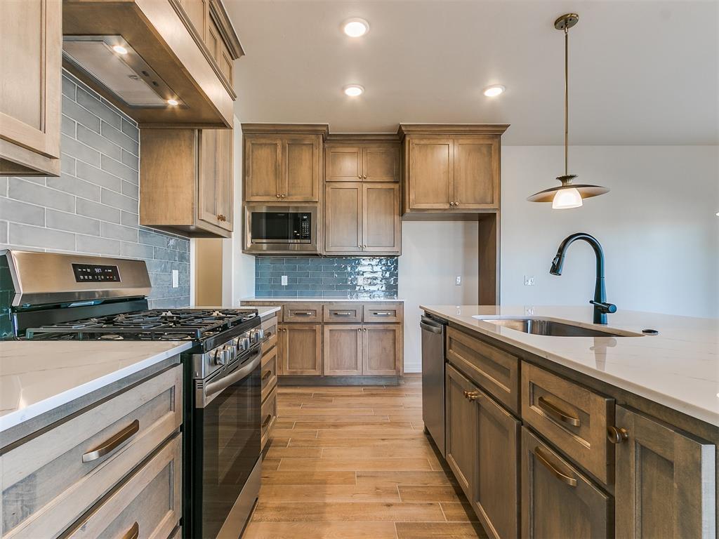 7713 Wilshire Woods Drive